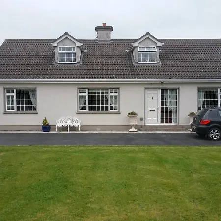 Eden House Holiday home
