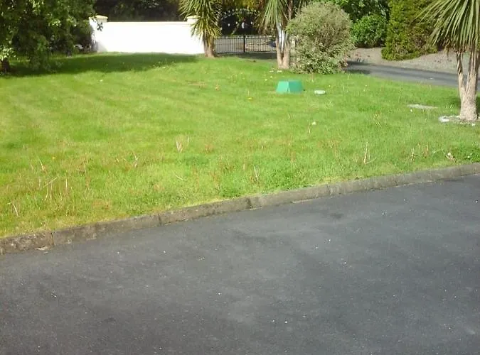 Eden House Feriehus *