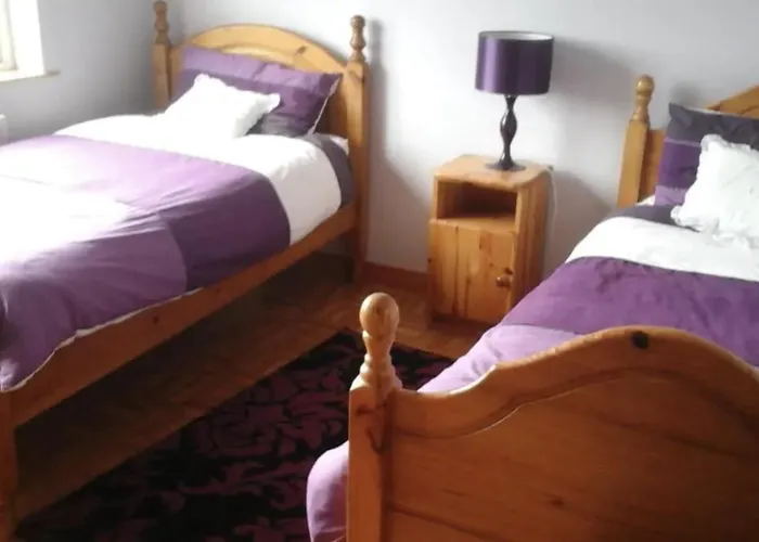 Feriehus Eden House *